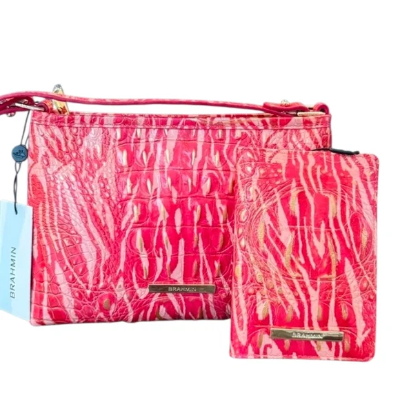 ❤🔹️Brahmin 🔹️Coral LoreleiBeloved Melbourne Croc Embossed Bag + Passport Set